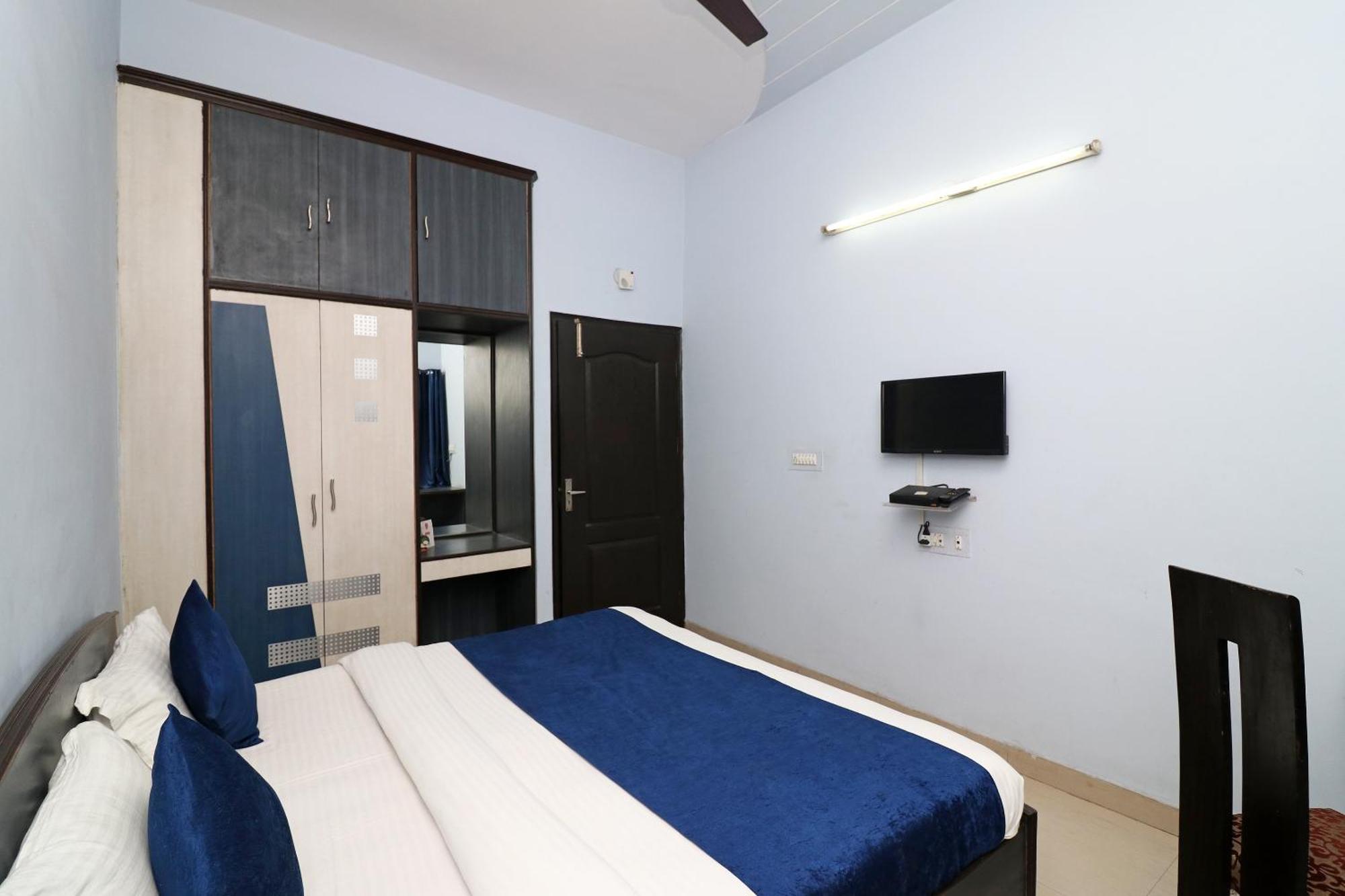 Hotel O Alpine Residency Faridabad Exterior foto